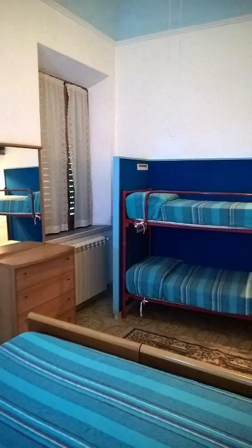 Appartamento Vicino Al Mare Per 4 Persone A Viareggio