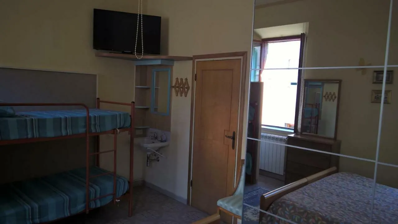 Holiday home Appartamento Vicino Al Mare Per 4 Persone A Viareggio
