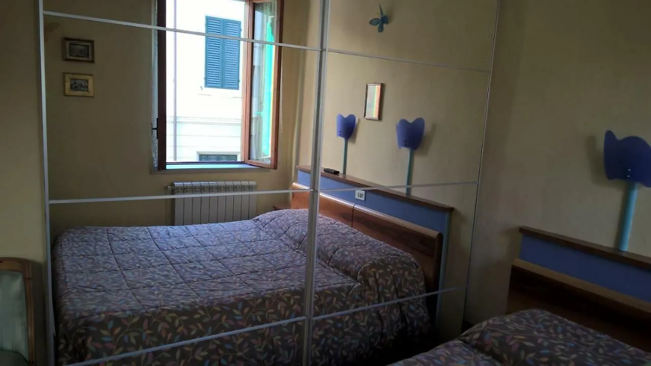 Holiday home Appartamento Vicino Al Mare Per 4 Persone A Viareggio